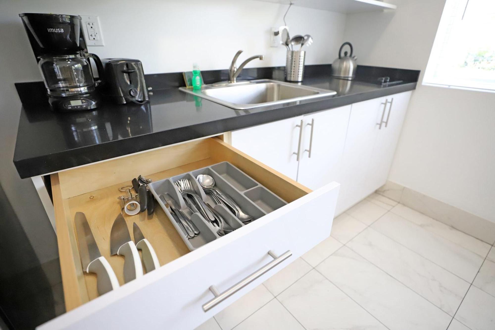 3 Minute Walk To Beach Bungalow Family Friendly Free Parking Miami Beach Bagian luar foto