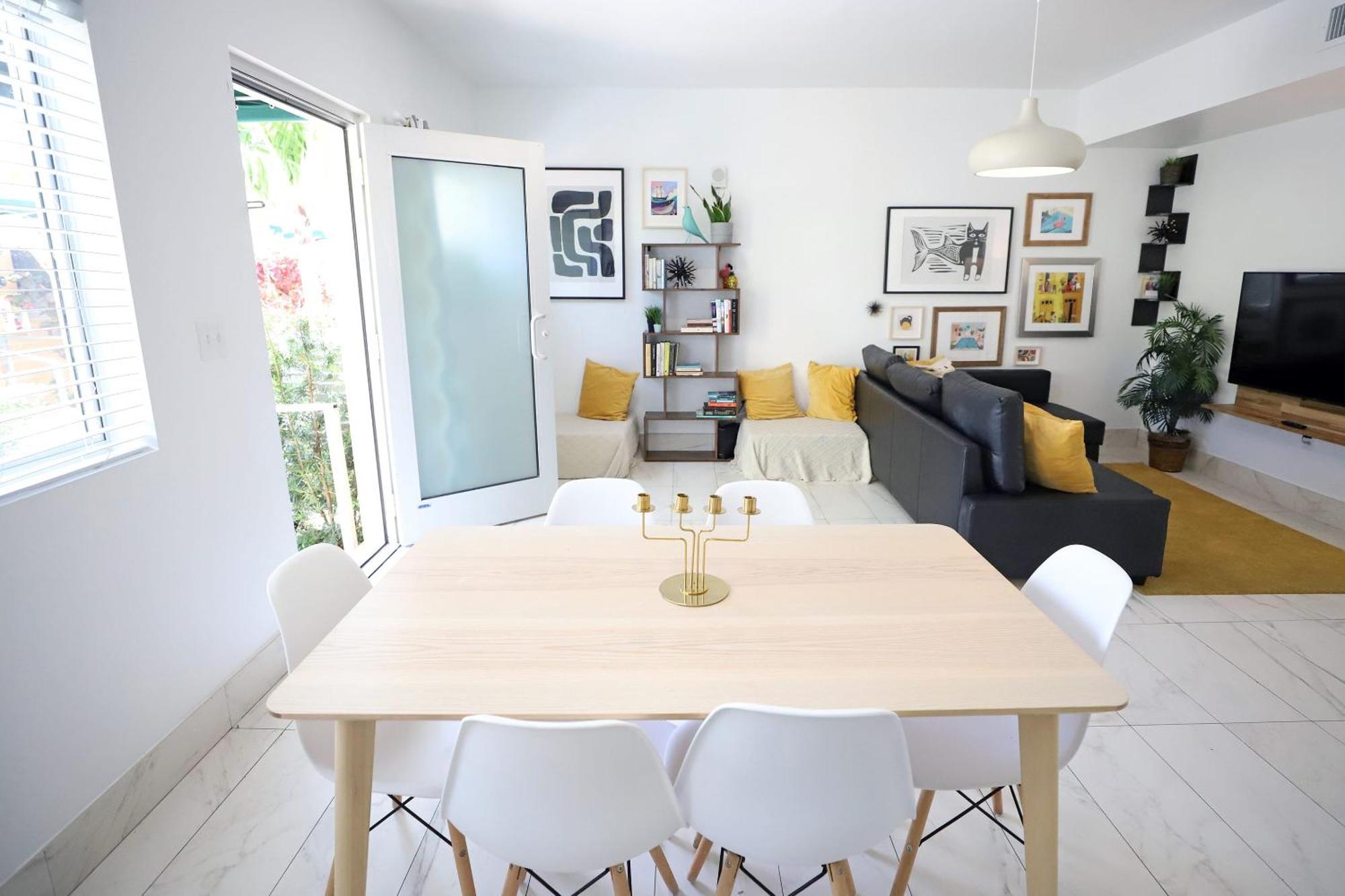 3 Minute Walk To Beach Bungalow Family Friendly Free Parking Miami Beach Bagian luar foto
