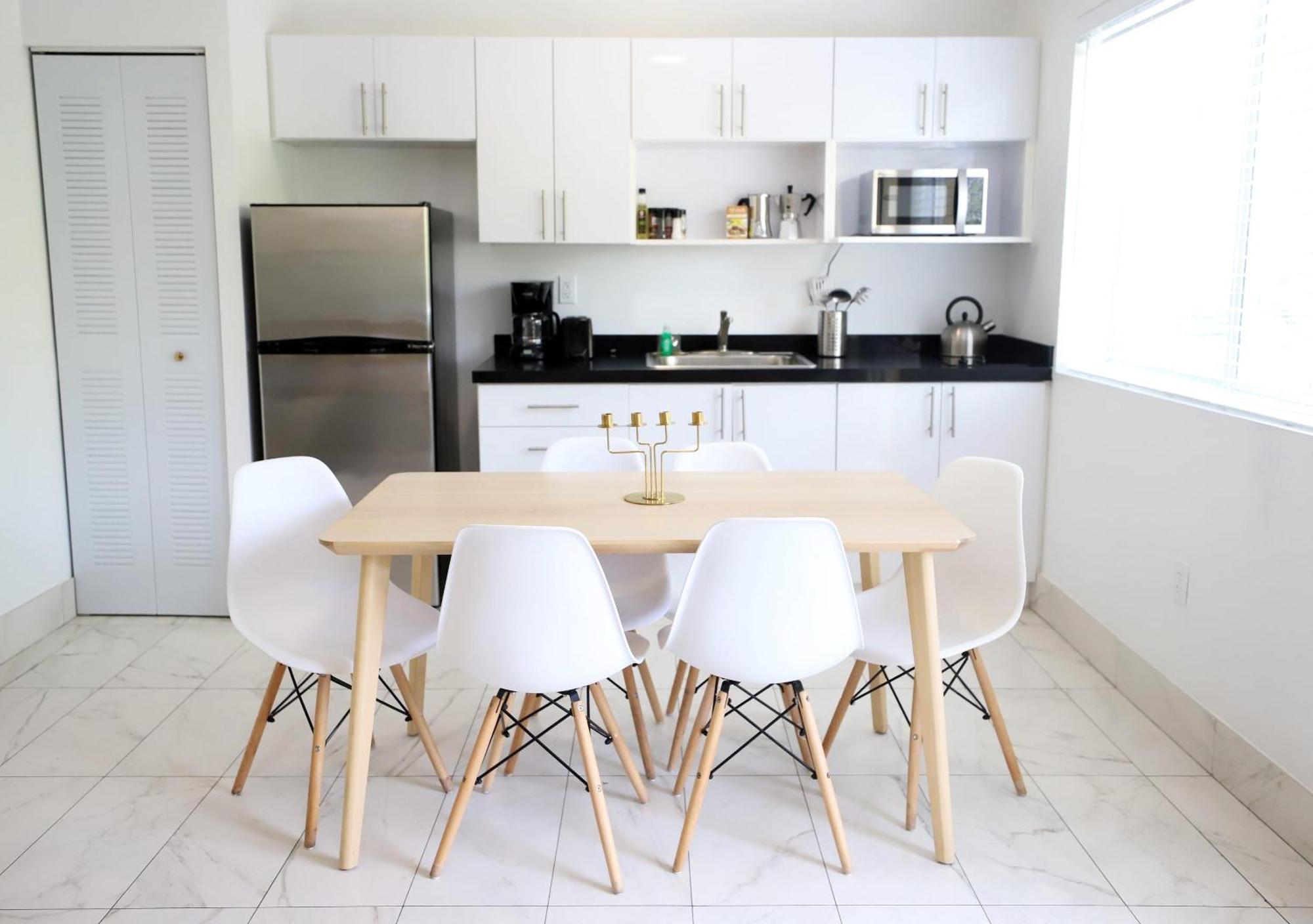 3 Minute Walk To Beach Bungalow Family Friendly Free Parking Miami Beach Bagian luar foto